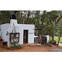 De Hoop Cottages image